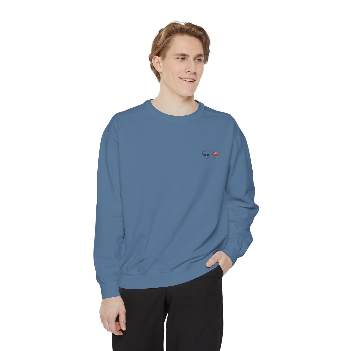 GnomeNebula™ Embroidered Alien & Mushroom Sweatshirt — Premium Minimal Streetwear