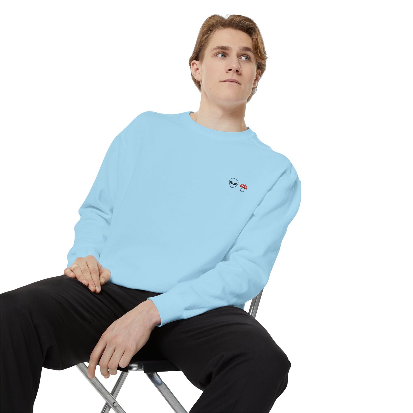 GnomeNebula™ Embroidered Alien & Mushroom Sweatshirt — Premium Minimal Streetwear