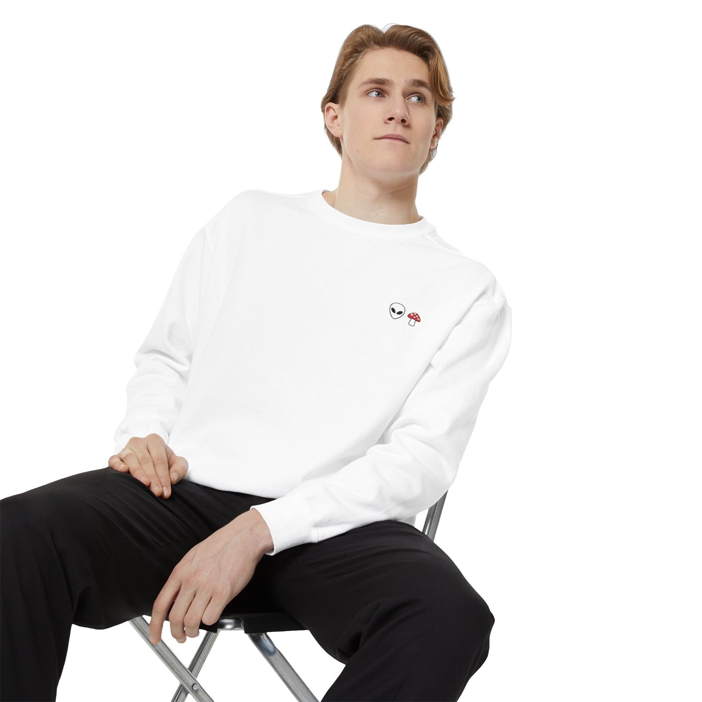 GnomeNebula™ Embroidered Alien & Mushroom Sweatshirt — Premium Minimal Streetwear