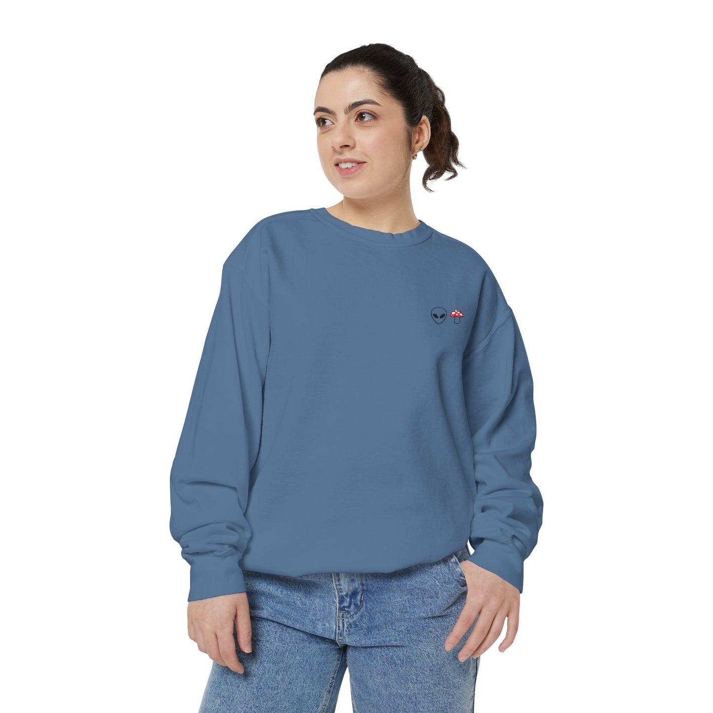 GnomeNebula™ Embroidered Alien & Mushroom Sweatshirt — Premium Minimal Streetwear