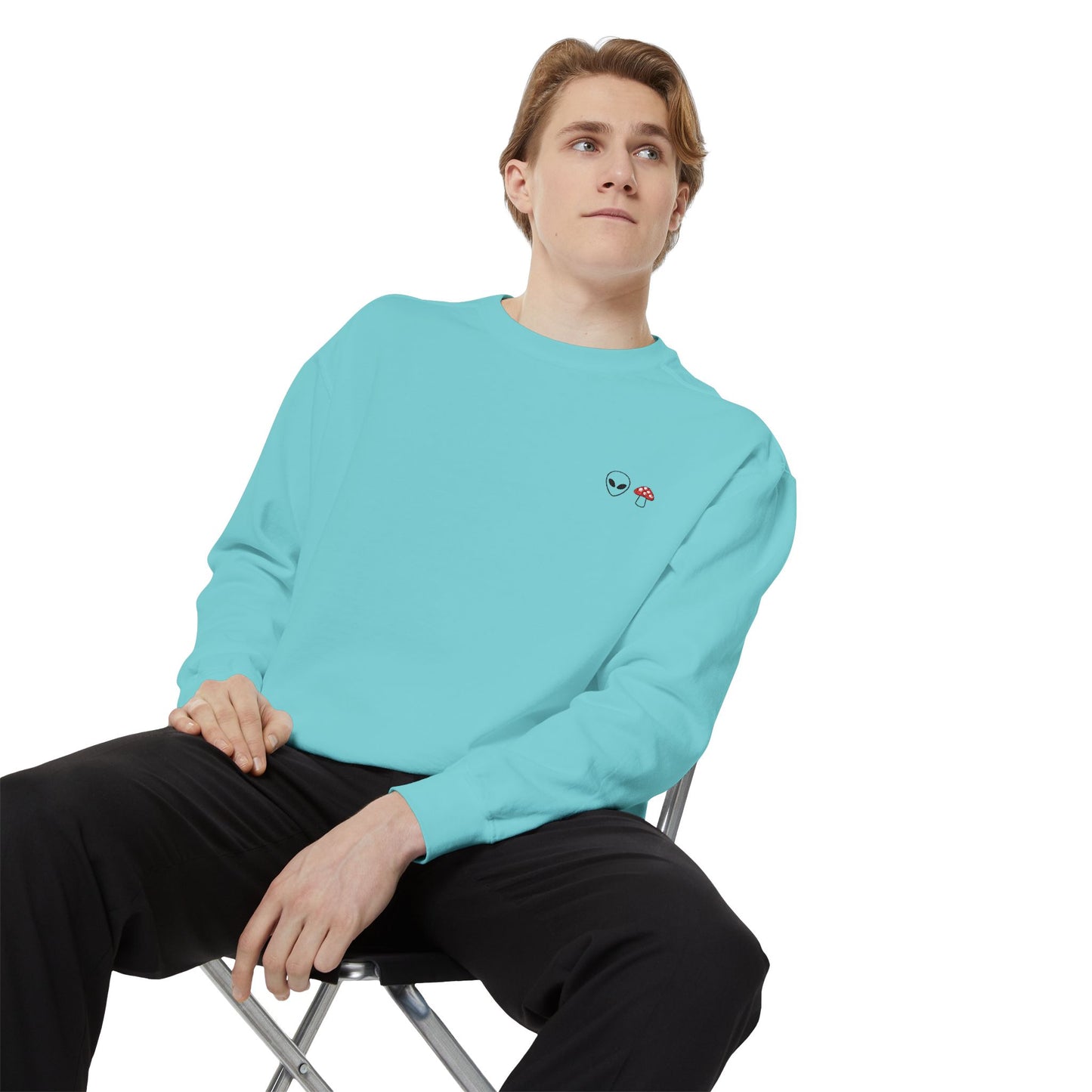 GnomeNebula™ Embroidered Alien & Mushroom Sweatshirt — Premium Minimal Streetwear