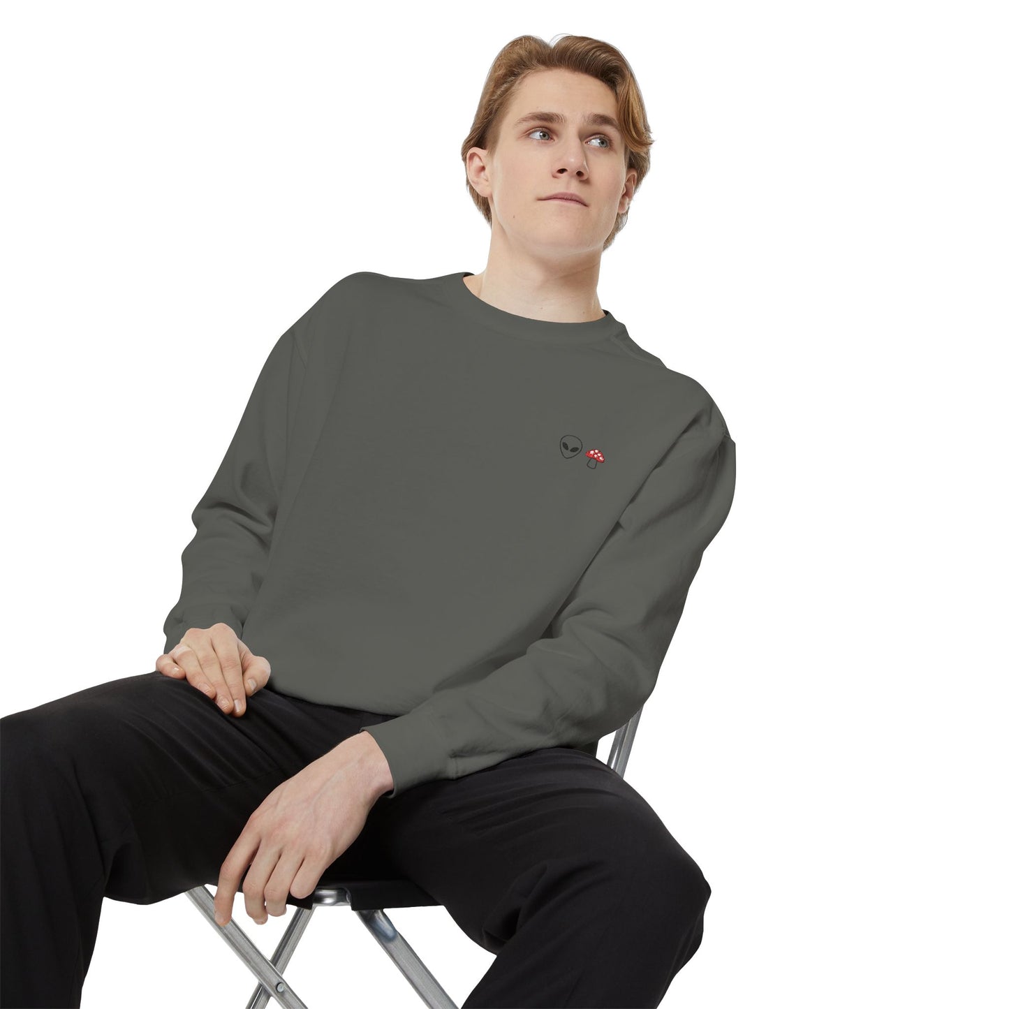 GnomeNebula™ Embroidered Alien & Mushroom Sweatshirt — Premium Minimal Streetwear